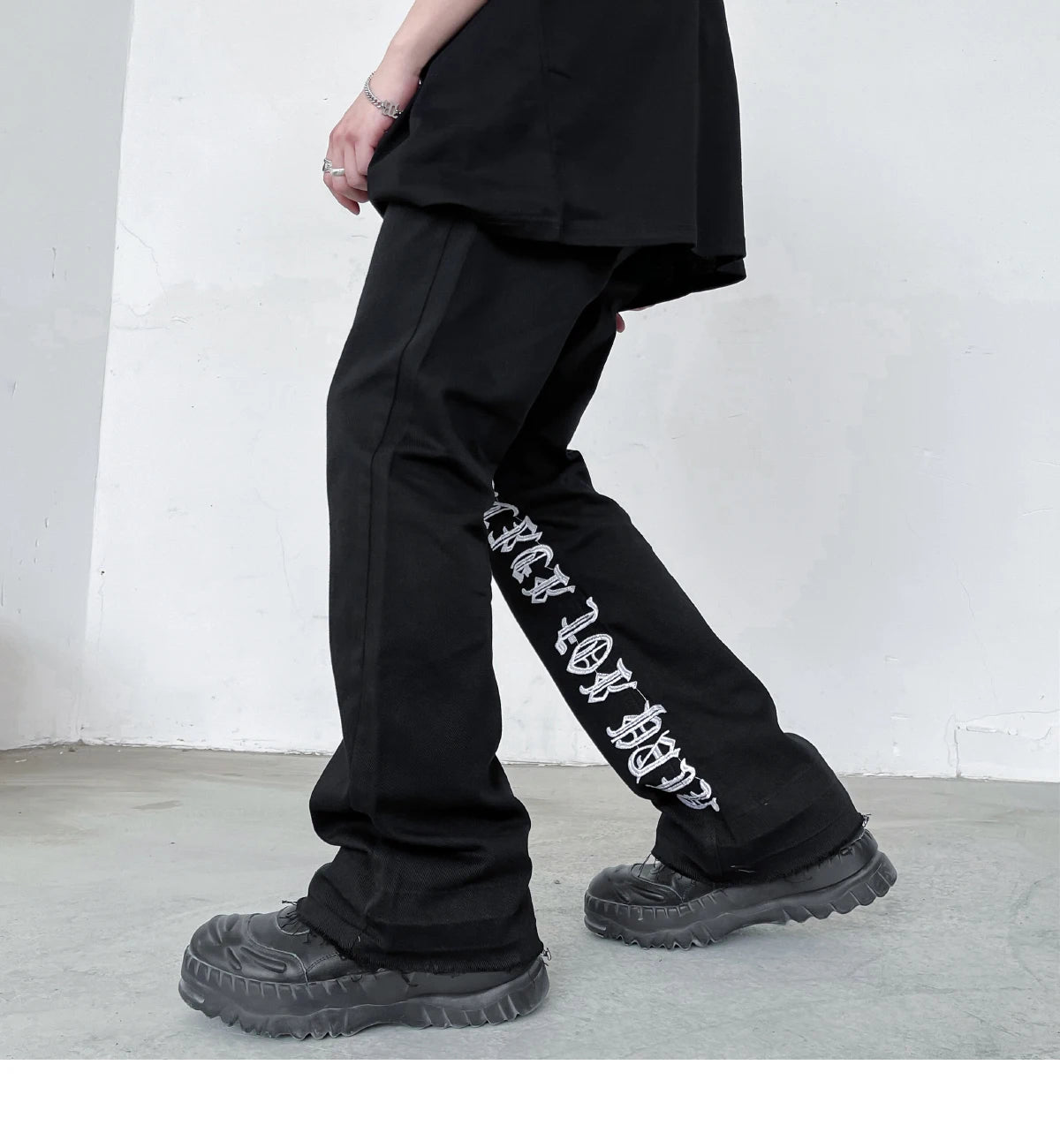 fashion letters embroidery denim flare jeans mens high street elastic waist straight trouser hip hop streetwear pants joggers unique joggers style 3775
