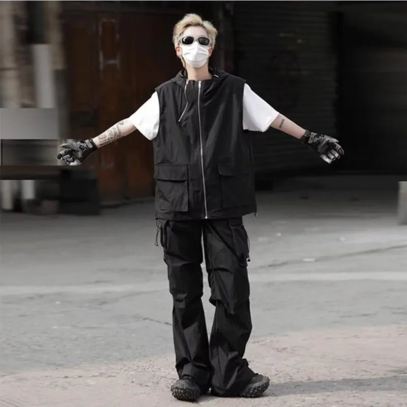 summer casual sleeveless set men hip hop loose hooded vest pockets straight leg cargo pants 2 piece outdoors sports camp suit unique cargo style 3839