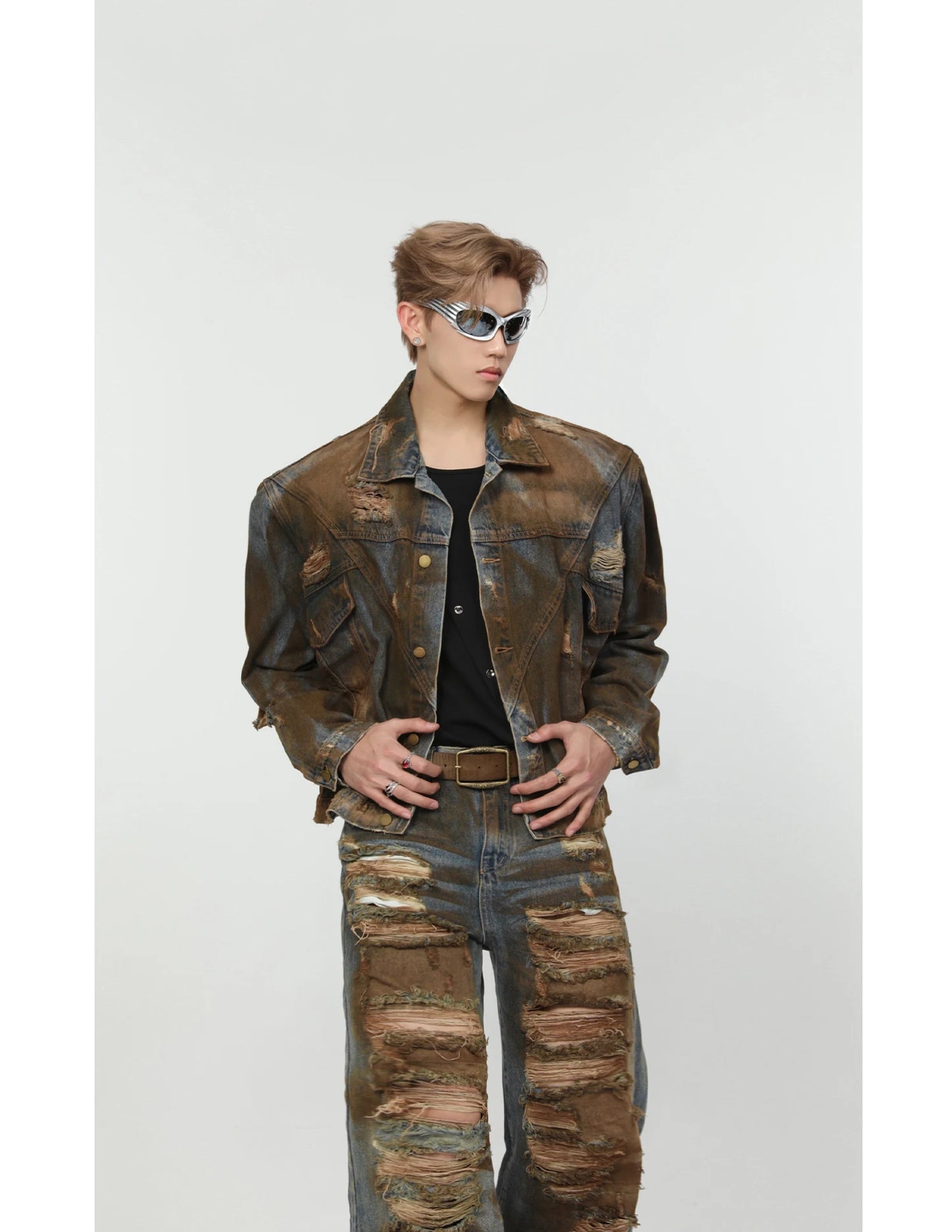 2 pieces sets mens dirty graffiti wide shouder denim jeans jacket coat and ripped holes wide legs pants joggers streetwear sets unique joggers style 3545