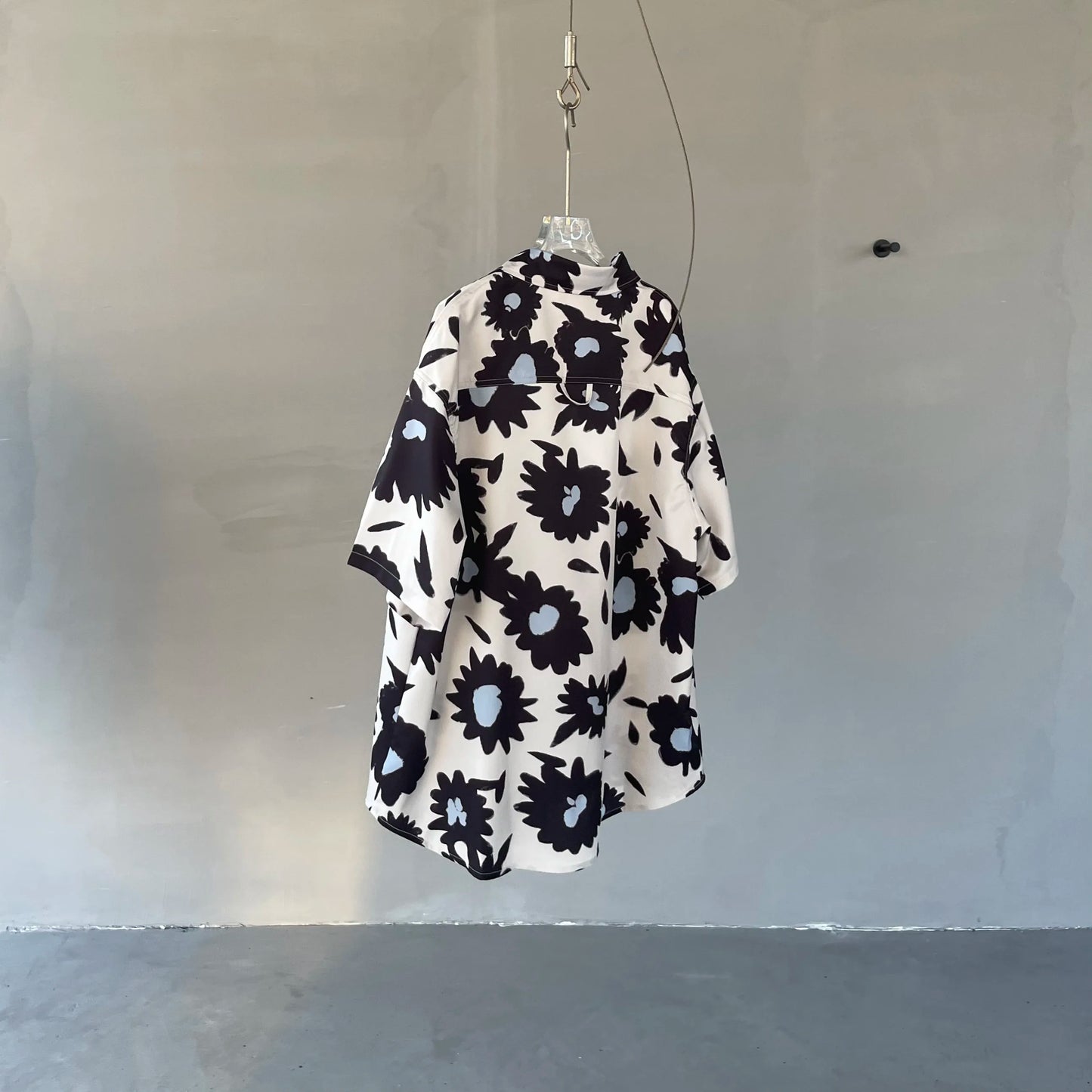 Summer 24SS Vintage Retro Black Flower Direct Print High-Street Casual Beach Style Quality Cold Short Sleeve Shirt Street King Limited
