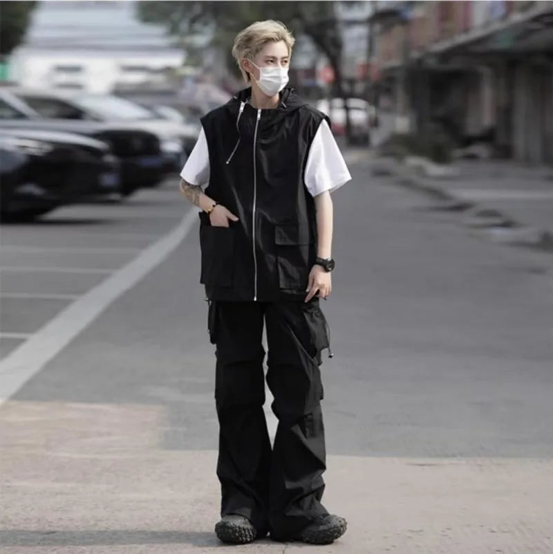summer casual sleeveless set men hip hop loose hooded vest pockets straight leg cargo pants 2 piece outdoors sports camp suit unique cargo style 3844