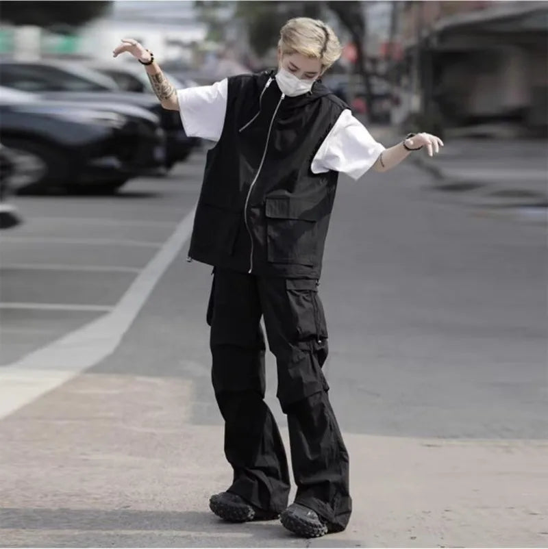summer casual sleeveless set men hip hop loose hooded vest pockets straight leg cargo pants 2 piece outdoors sports camp suit unique cargo style 3841