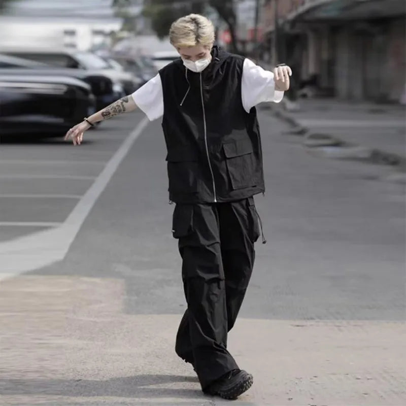 summer casual sleeveless set men hip hop loose hooded vest pockets straight leg cargo pants 2 piece outdoors sports camp suit unique cargo style 3845