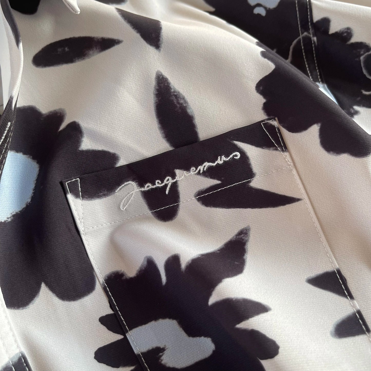 Summer 24SS Vintage Retro Black Flower Direct Print High-Street Casual Beach Style Quality Cold Short Sleeve Shirt Street King Limited