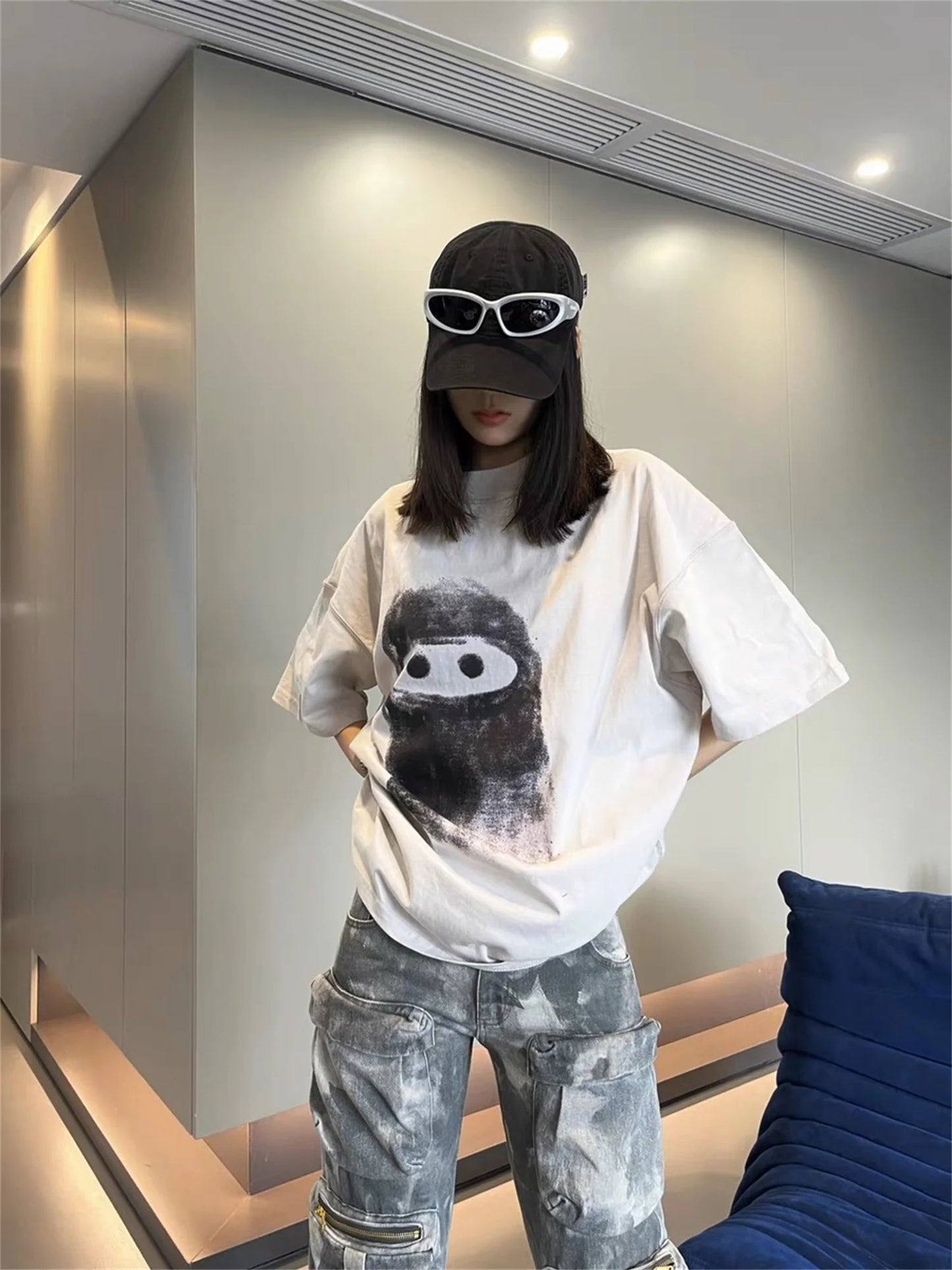 Summer Vintage Style ADF NFT Illustration YE Doll Graffiti Washed Old Short Sleeves Tops T-Shirt Street King Limited