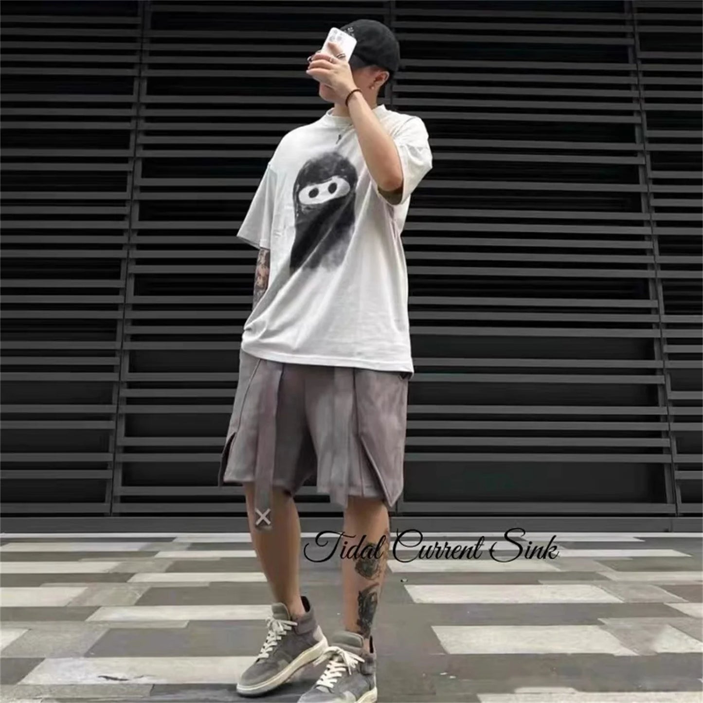 Summer Vintage Style ADF NFT Illustration YE Doll Graffiti Washed Old Short Sleeves Tops T-Shirt Street King Limited