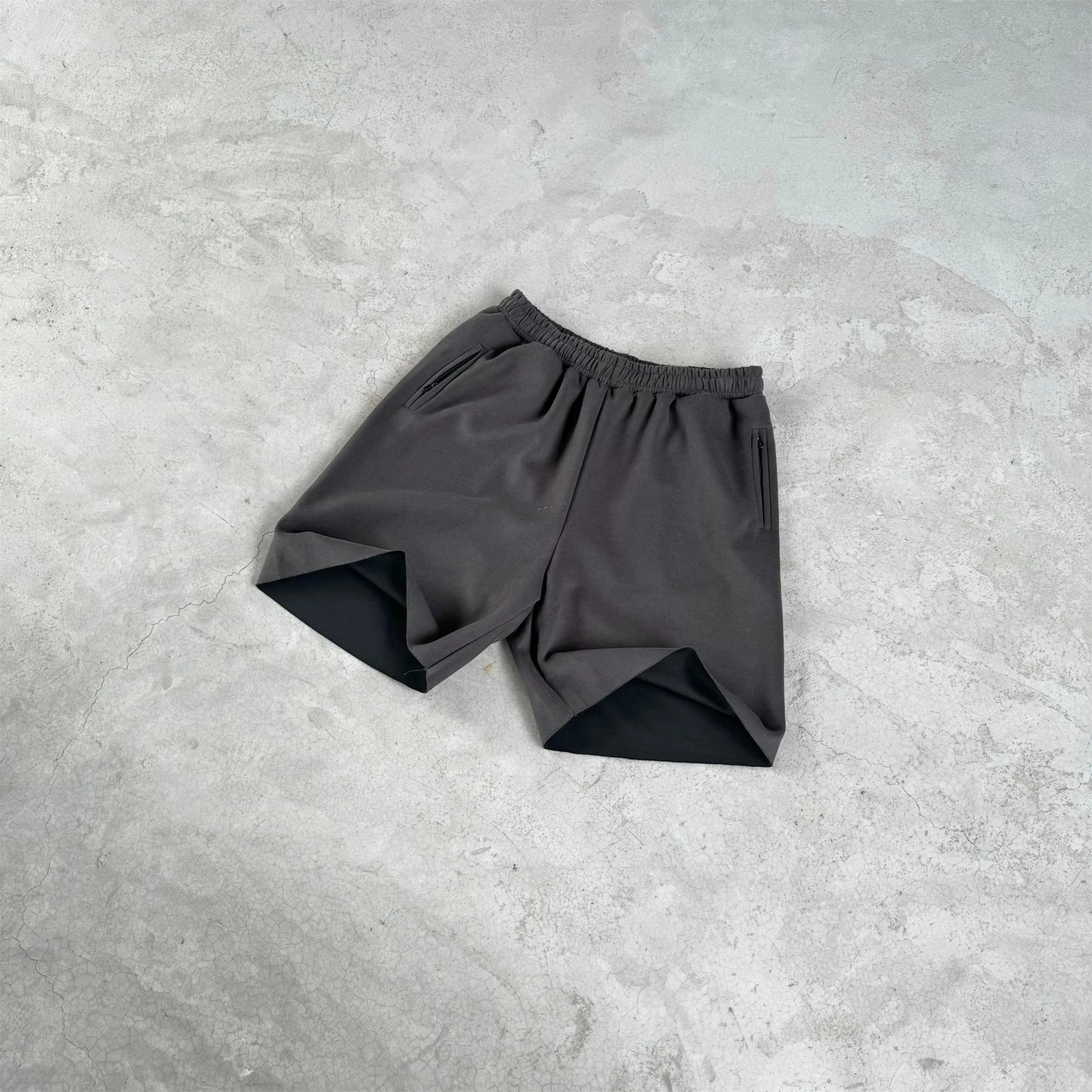 24ss season 6 kanye west co brand shorts cleanfit high street casual oversized short pants shorts for summer unique shorts style 4625