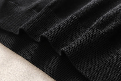 New 2017 Man Luxury Winter gentleman embroidery Bees Knit Casual Sweaters pullover Asian Plug Size High quality Drake #E109 Street King Limited