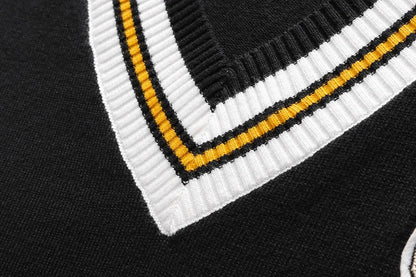 New 2017 Man Luxury Winter gentleman embroidery Bees Knit Casual Sweaters pullover Asian Plug Size High quality Drake #E109 Street King Limited