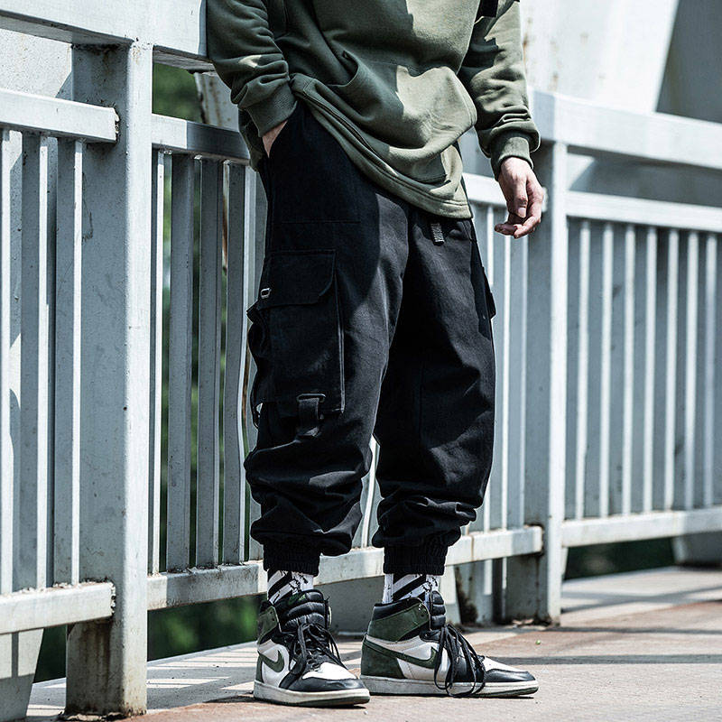 Black Cargo Pants Men Hip Hop Loose Pants Mens Autumn Harem Pant Streetwear Harajuku Jogger Sweatpant Cotton Trousers Male Pants Daulet Apparel