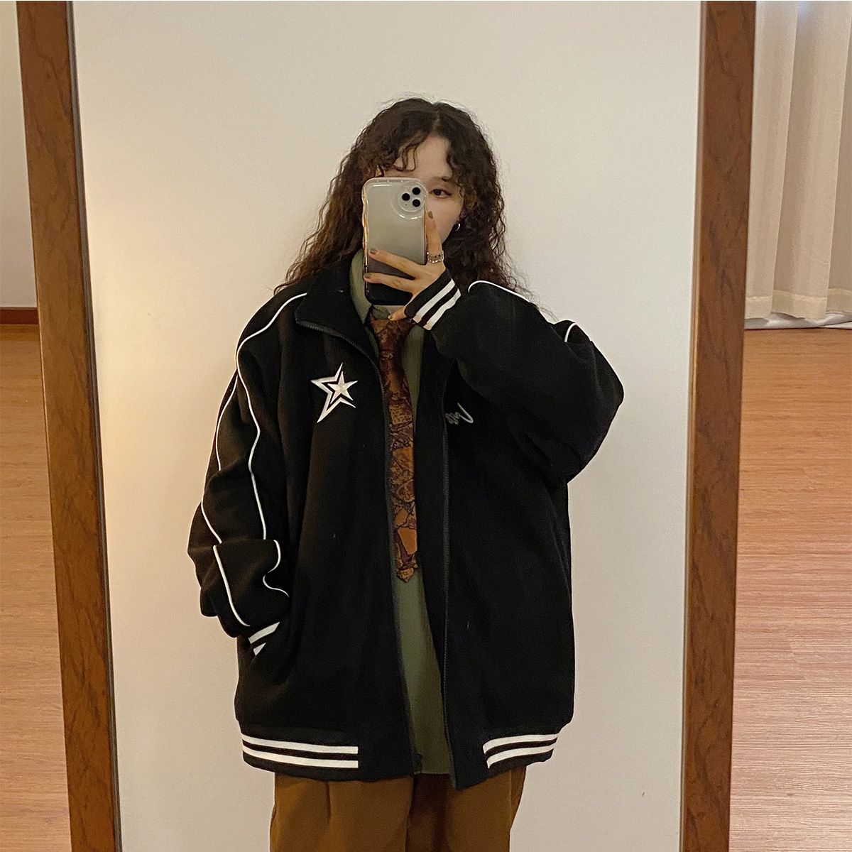 Autumn and winter new Korean star stand collar jacket y2k vintage loose embroidery plush thickened sportswear clothes women Street King Limited