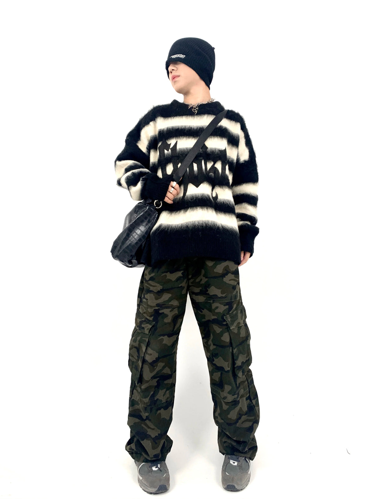 Hip Hop Striped Oversized Sweater Mens Autumn Winter Punk O-neck Long Sleeve Pullover Streetwear Casual Loose Sweaters Clothing Street King Limited