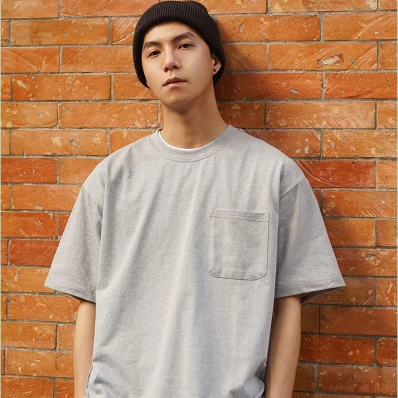 Korean trendy printed graphic T shirt street basic men y2k solid color simple personality pocket retro oversized T shirt Street King Limited