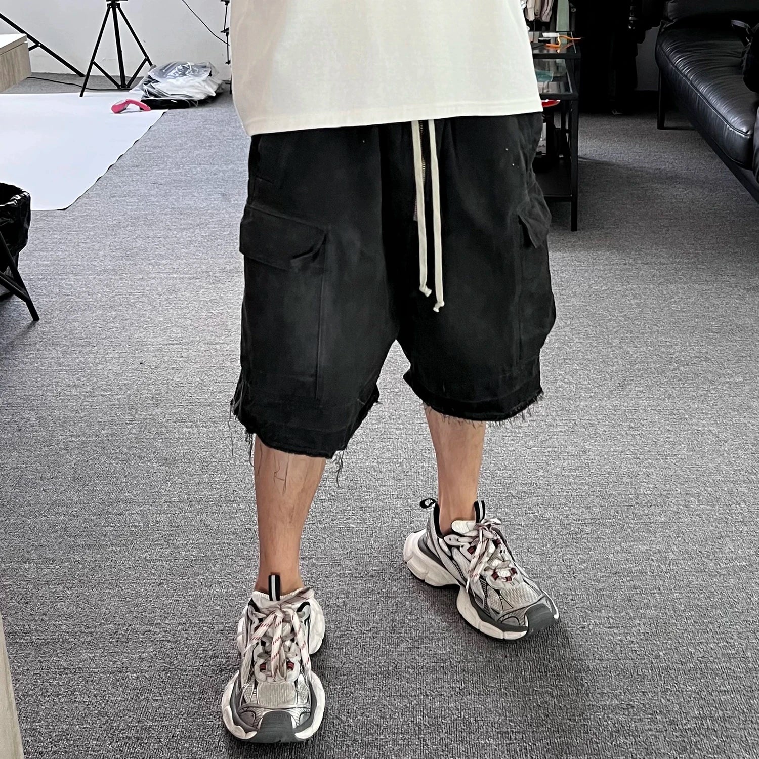 Ro Style Ribbons Streetwear Multi-pockets Cargo Short for Men Elastic Waist Wide Leg Baggy Jeans Knee Length Pants Loose Overall Street King Limited