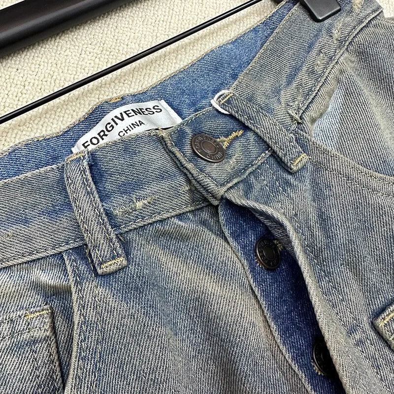 Cut Jeans with a mud-dye knife Street King Limited