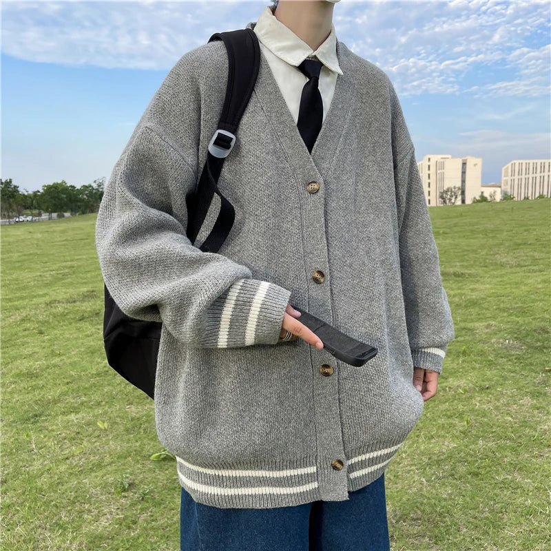 2023 British Retro Cardigan Sweater New Korean Harajuku Academic Knitted Sweater Pullover Hip Hop Streetwear Loose Knitwear Tops Street King Limited