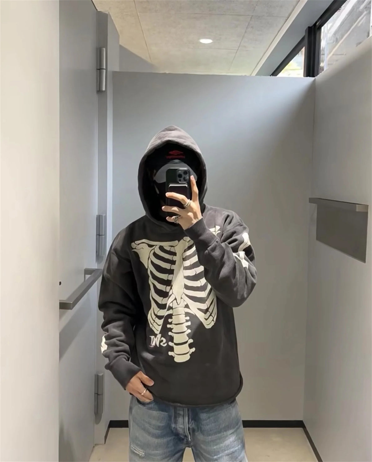 2024 SM Skeleton Rib Cracked Printed Hoodie High Street Washed Outdated Couple Loose Hoodies Street King Limited