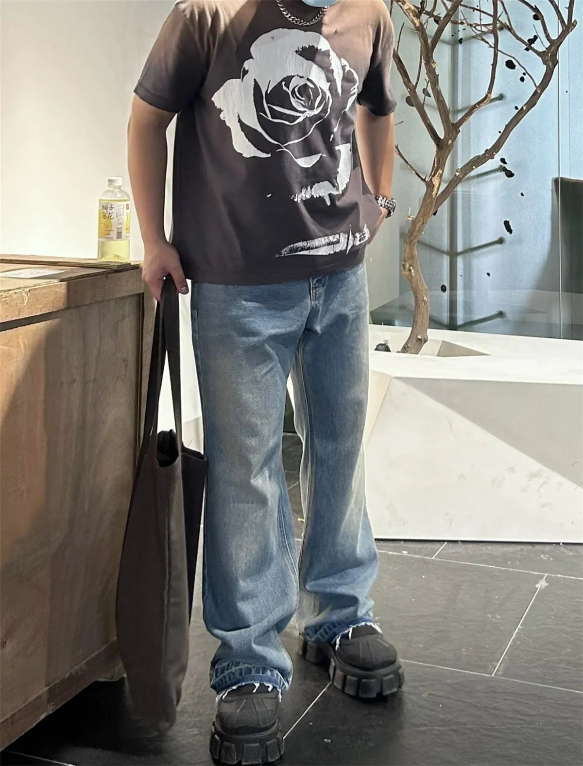 Vintage 90s Old School Style Sunfade Rose Cracking Washed Old Streetwear Printed T-shirt For Men Street King Limited