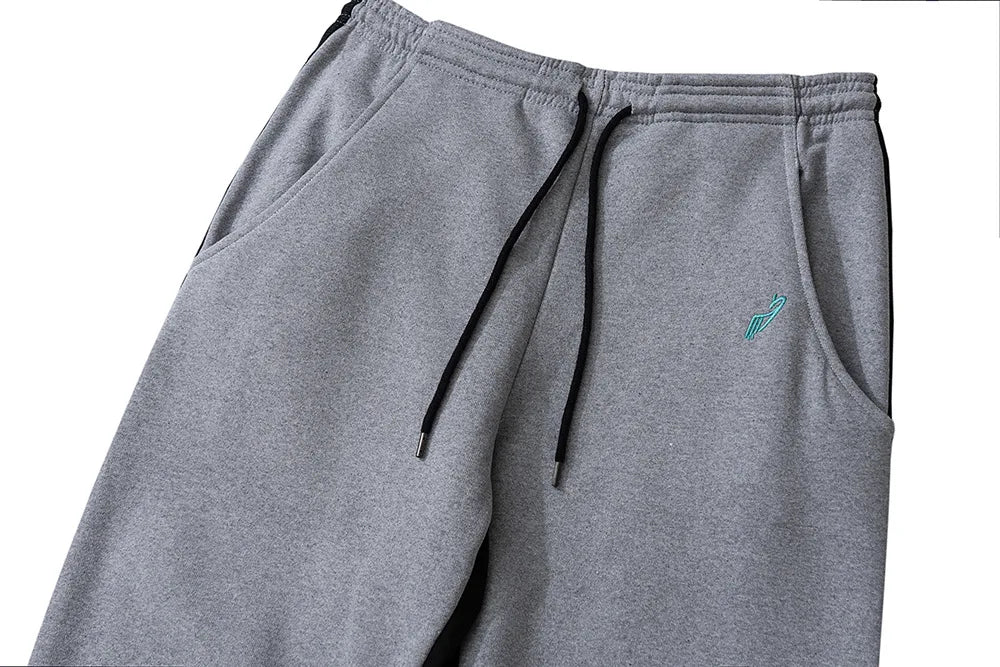 high new luxury men 2022 classic kiko multi pockets comfortable cotton parkour sweat casual pants sweatpants overalls r052 unique joggers style 837