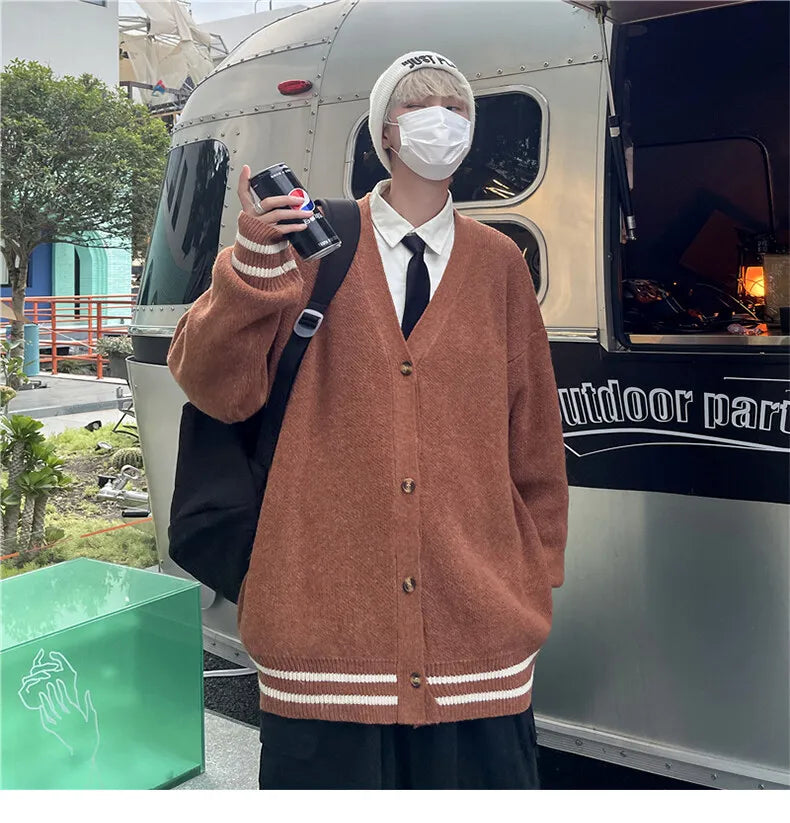 2023 British Retro Cardigan Sweater New Korean Harajuku Academic Knitted Sweater Pullover Hip Hop Streetwear Loose Knitwear Tops Street King Limited