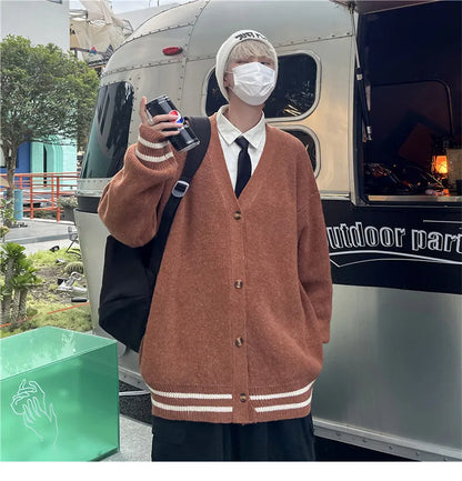 2023 British Retro Cardigan Sweater New Korean Harajuku Academic Knitted Sweater Pullover Hip Hop Streetwear Loose Knitwear Tops Street King Limited