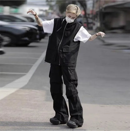 summer casual sleeveless set men hip hop loose hooded vest pockets straight leg cargo pants 2 piece outdoors sports camp suit unique cargo style 3841