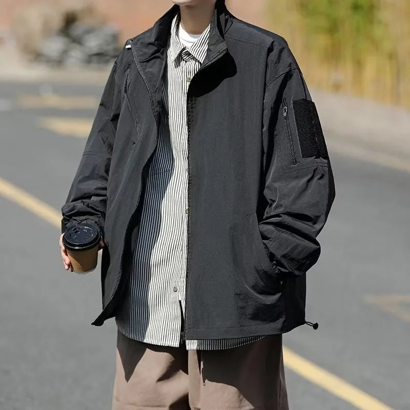 Outdoor Mens Charge Jacket Retro Loose Stand Collar Waterproof Tooling Coats Thin Color Blocked Zipper Hiking Windbreaker Street King Limited