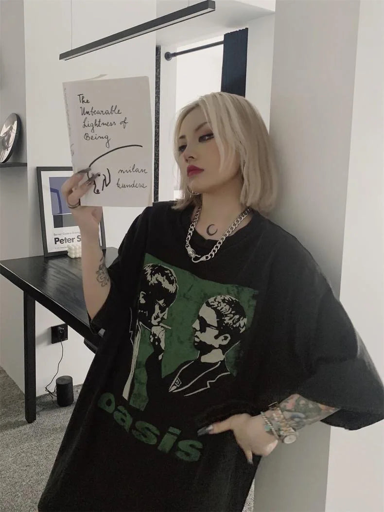 Vintage Rock Band Tee OS Washed Old High-Street Portrait Print Casual Loose Cotton Couple Tops T-Shirt For Summer Street King Limited