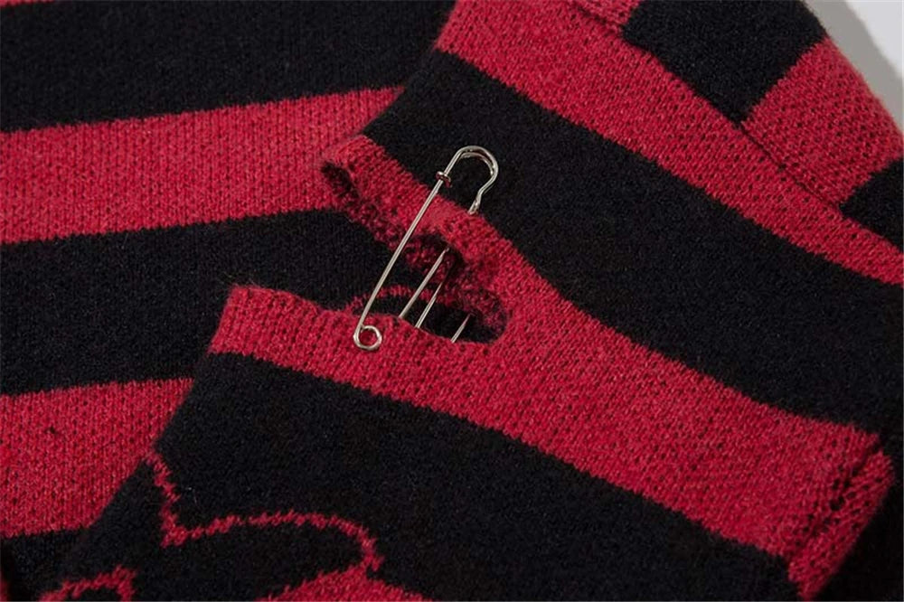 2023 Hip Hop Striped Knitted Sweater Streetwear Butterfly Graphic Distressed Ripped Pullover Men Harajuku Casual Knitwear Unisex Street King Limited