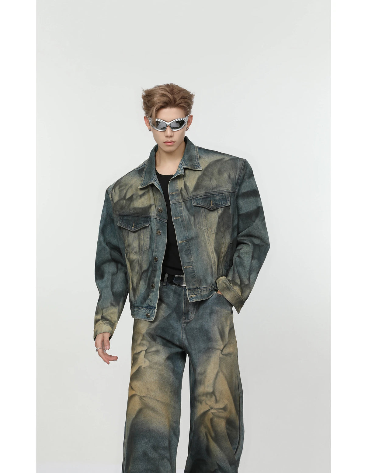 2 pieces sets mens fashion dirty graffiti wide shouder denim jeans jacket coat and wide legs pants joggers new streetwear sets unique joggers style 3568