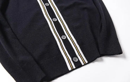 New luxury Men Luxury Winter gentleman embroidery Bees Knit Casual Sweaters Cardigans Asian Plug Size High quality Drake #E197 Street King Limited