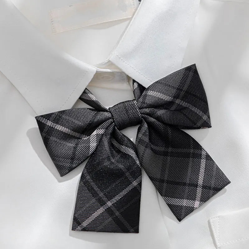 Jk Uniforms Gyaru School Uniform for Girl Student Pleated Skirt Uniform Set Women Short Sleeve Bow Tie Seifuku Japanese Style Street King Limited