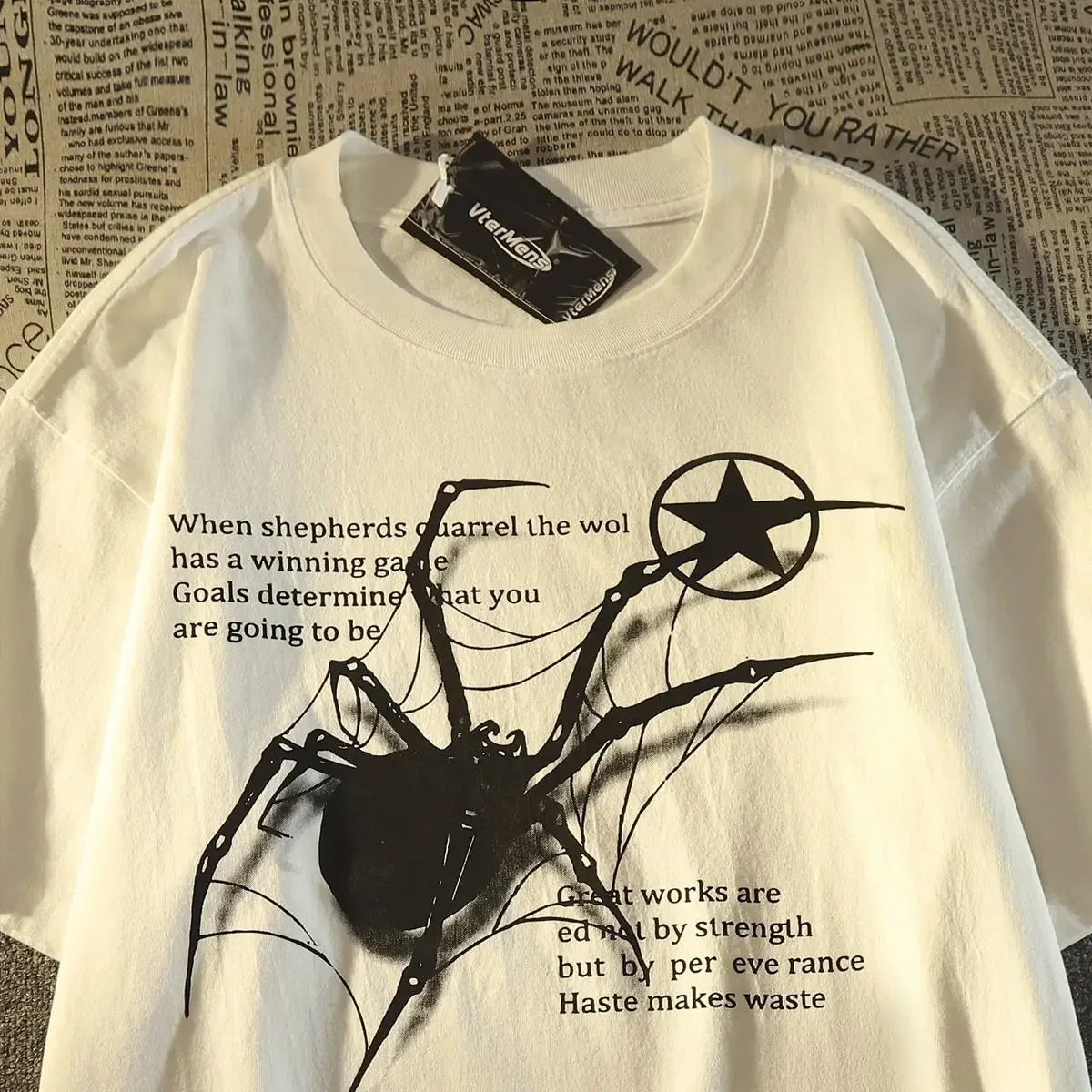 American Retro Street Spider Graphic T-Shirt - Loose Fitting College Style Couple Short-Sleeved Top for Men and Women Summer Street King Limited