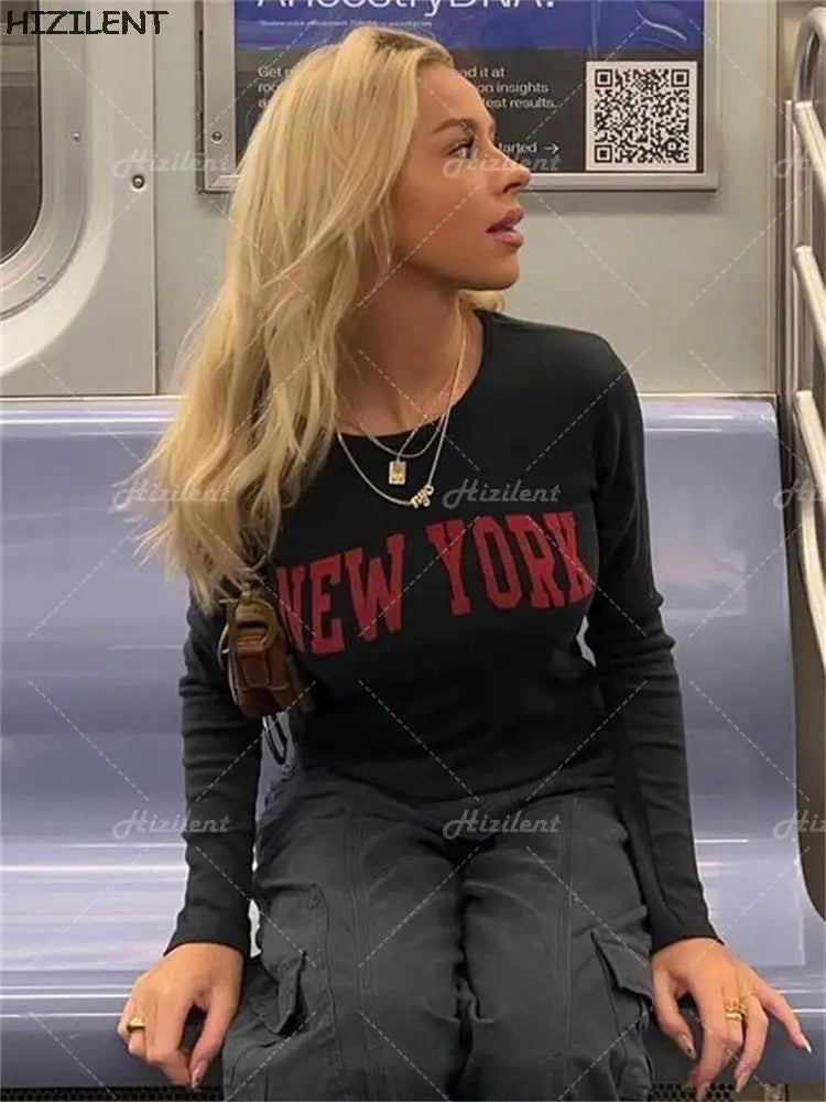Long Sleeve Shirt Women Sexy Cropped letter graphics Tops 2022 Spring Black Goth grunge Skinny Slim Basic Top Woman T Shirts EMO Street King Limited