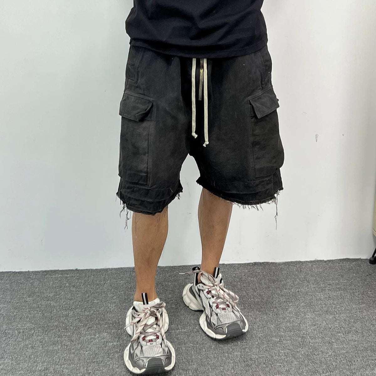 ro style ribbons streetwear multi pockets cargo short for men elastic waist wide leg baggy jeans knee length pants loose overall combat utility trousers