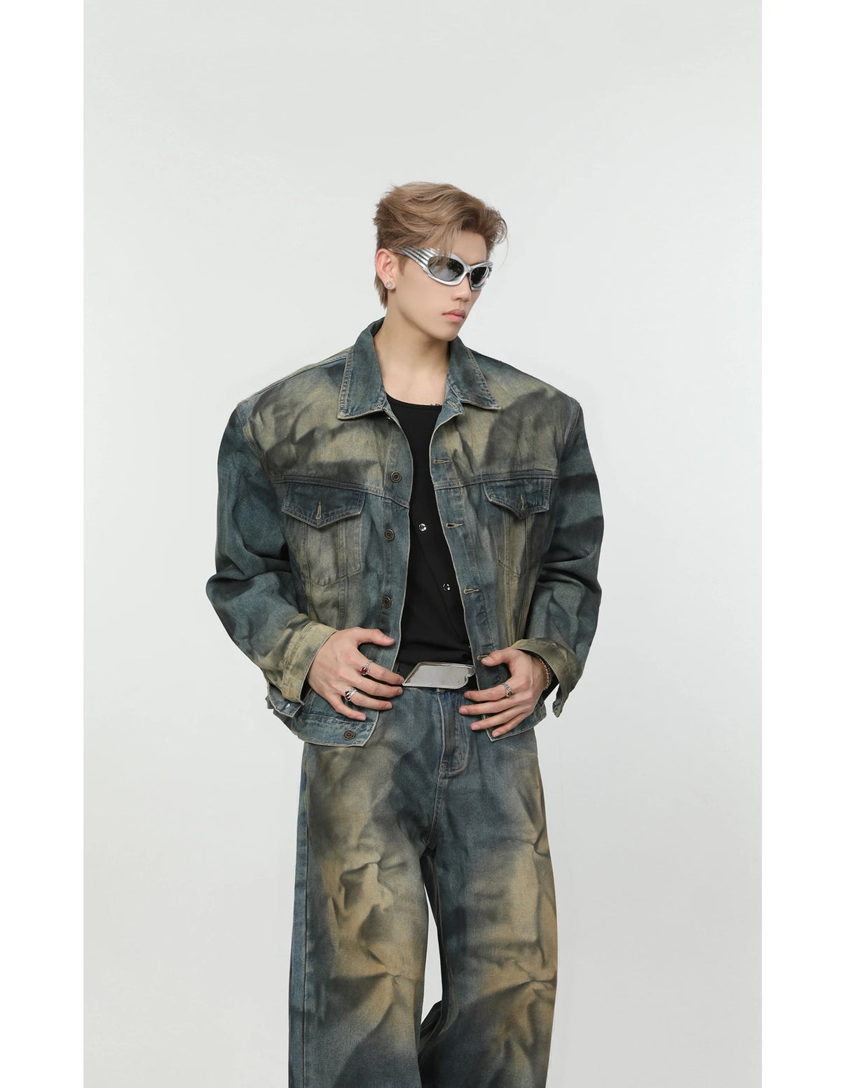 2 pieces sets mens fashion dirty graffiti wide shouder denim jeans jacket coat and wide legs pants joggers new streetwear sets unique joggers style 3569