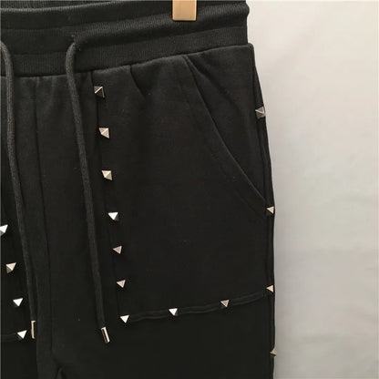 high new novelty luxury men 2022 classic full metal rivets pockets comfortable cotton parkour sweat casual pants sweatpants d50 unique joggers style 4225