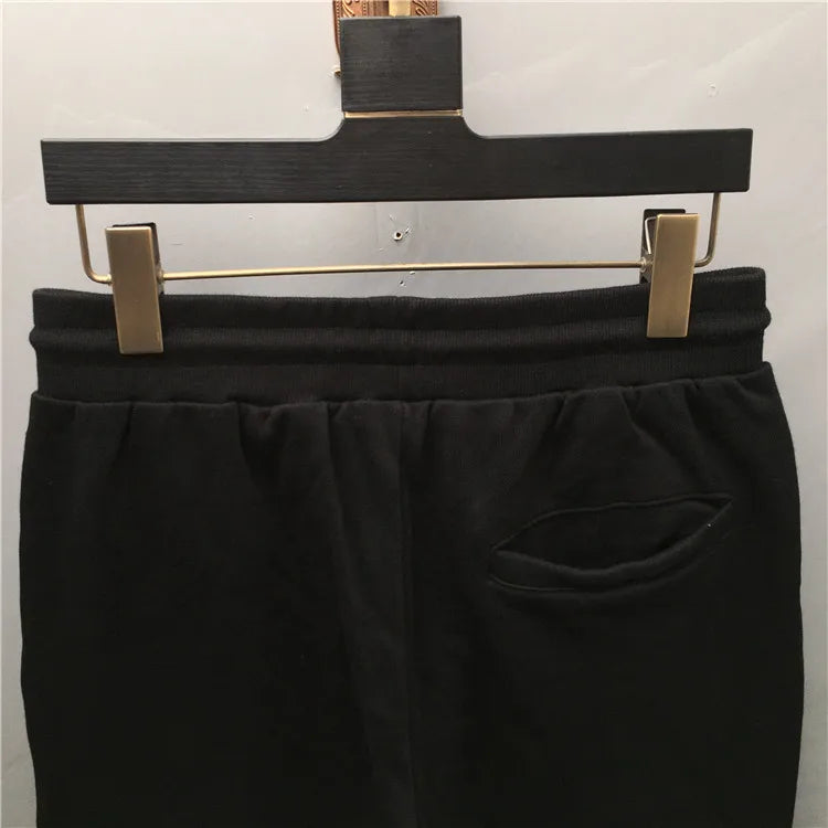high new novelty luxury men 2022 classic full metal rivets pockets comfortable cotton parkour sweat casual pants sweatpants d50 unique joggers style 4228
