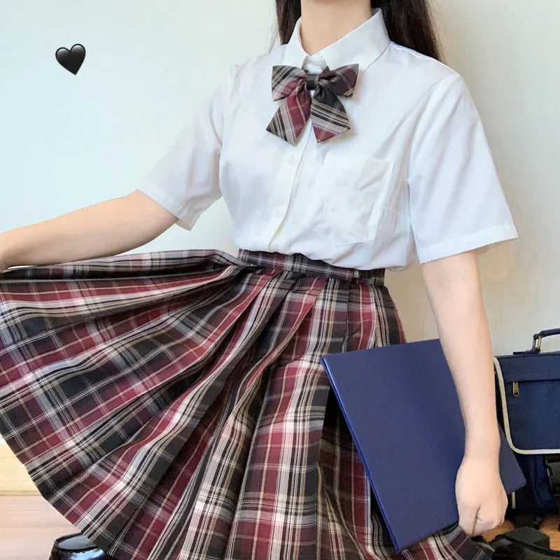 Jk Uniforms Gyaru School Uniform for Girl Student Pleated Skirt Uniform Set Women Short Sleeve Bow Tie Seifuku Japanese Style Street King Limited