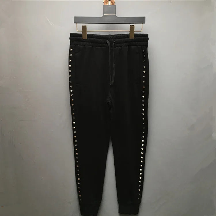 high new novelty luxury men 21 classic side metal rivets pockets comfortable cotton parkour sweat casual pants sweatpants d47 unique joggers style 4204