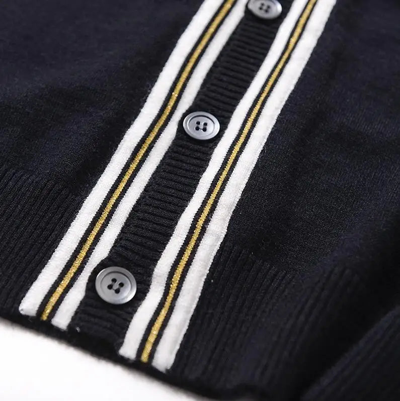 New luxury Men Luxury Winter gentleman embroidery Bees Knit Casual Sweaters Cardigans Asian Plug Size High quality Drake #E197 Street King Limited
