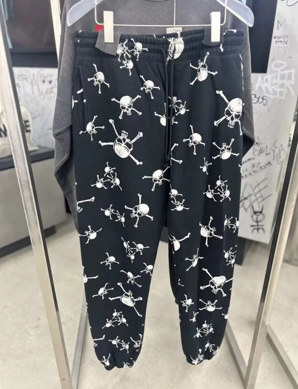 new 2023 hot luxury men classic skull head black saint comfortable cotton parkour sweat casual pants sweatpants 710 unique joggers style 4246