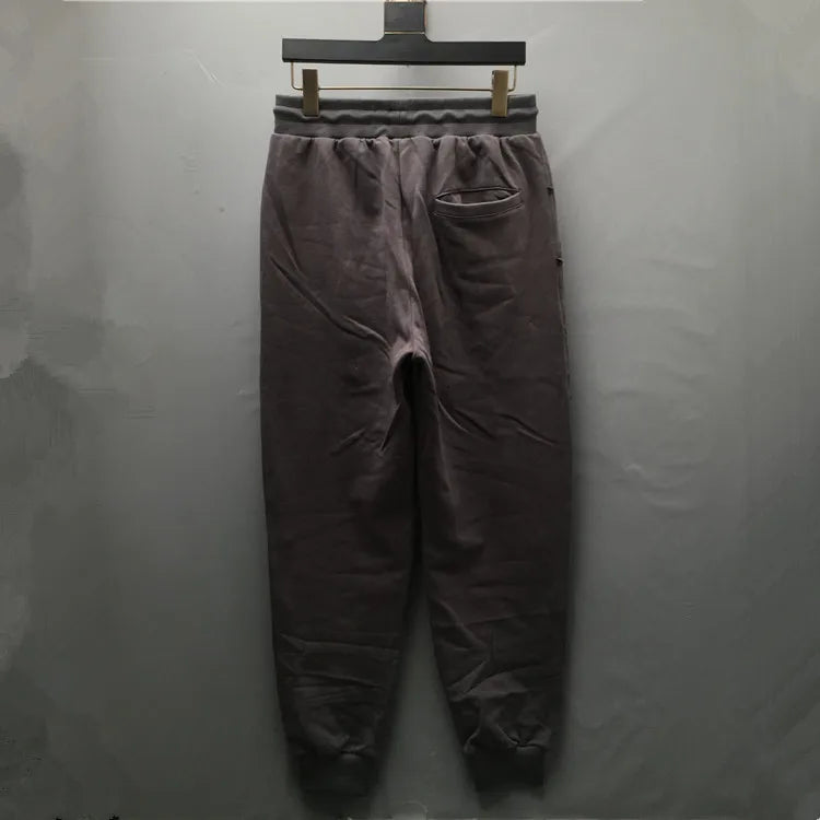 high new novelty luxury men 2022 classic full metal rivets pockets comfortable cotton parkour sweat casual pants sweatpants d50 unique joggers style 4219