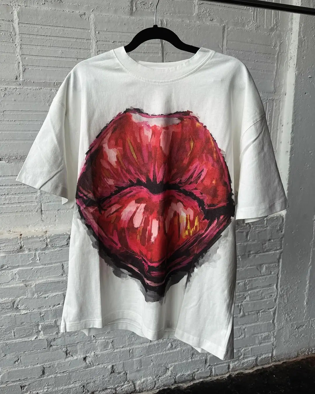 Harajuku big lips graphic t shirts loose y2k tops gothic pop oversized t shirt couples 2024 new sweatshirt goth men clothing Street King Limited