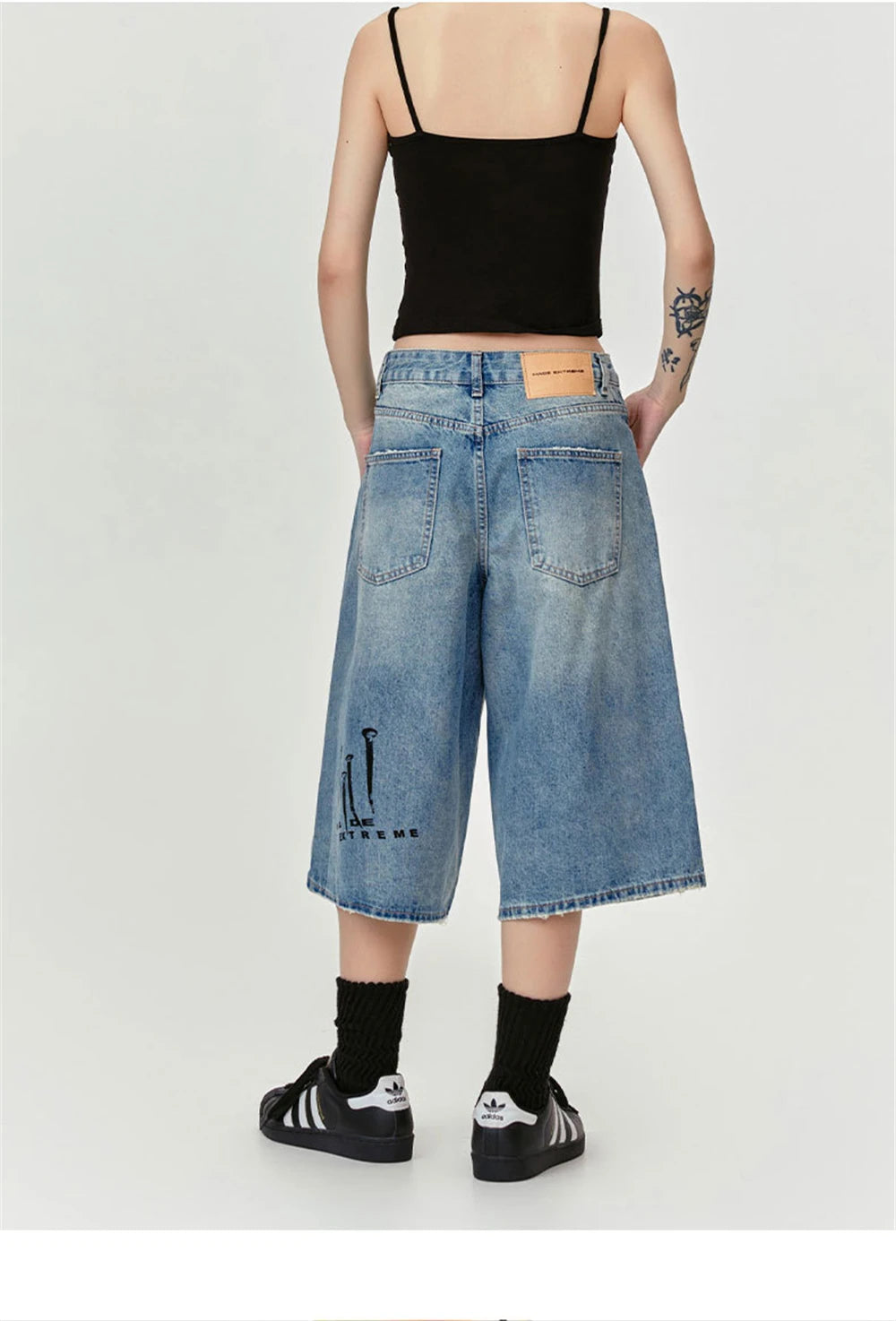 Men's Ripped Denim Shorts 2024 Summer Fashion Graffiti Insect Patterned Jeans Shorts Harajuku Streetwear Short Pants Y2K Street King Limited