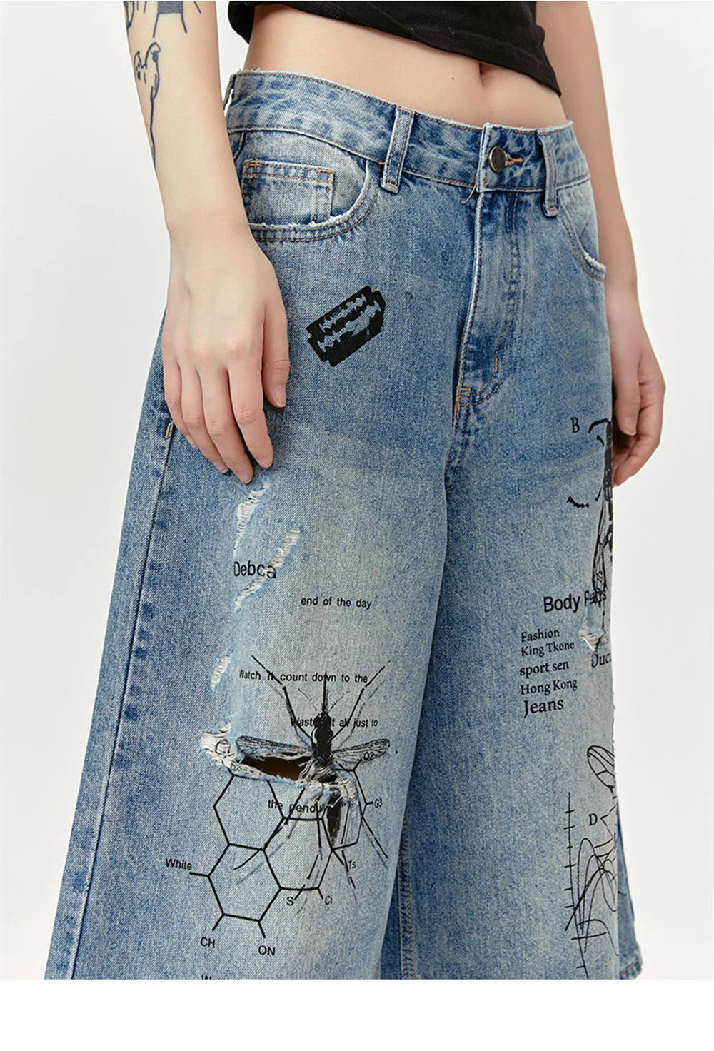 Men's Ripped Denim Shorts 2024 Summer Fashion Graffiti Insect Patterned Jeans Shorts Harajuku Streetwear Short Pants Y2K Street King Limited